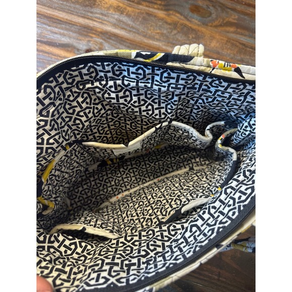 Vera Bradley Sun Valley Quilted Cotton Tote  Floral Yellow Black White Zip 15x10 - Picture 7 of 10